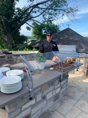 Staffed Food Stations Must Replace Buffets - It's the Law