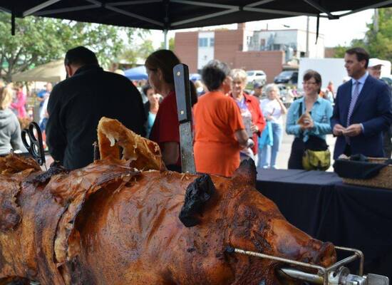 New Trends in the BBQ Catering Industry revolving around Pig Roasts